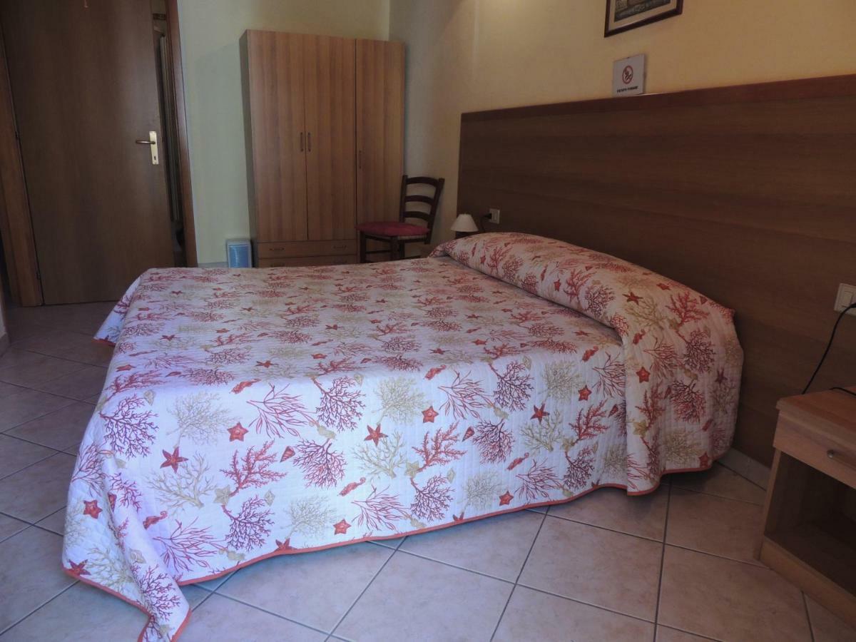 La Marina Bed & Breakfast Cagliari Ngoại thất bức ảnh