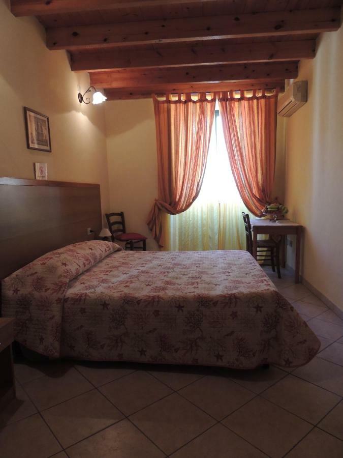 La Marina Bed & Breakfast Cagliari Ngoại thất bức ảnh